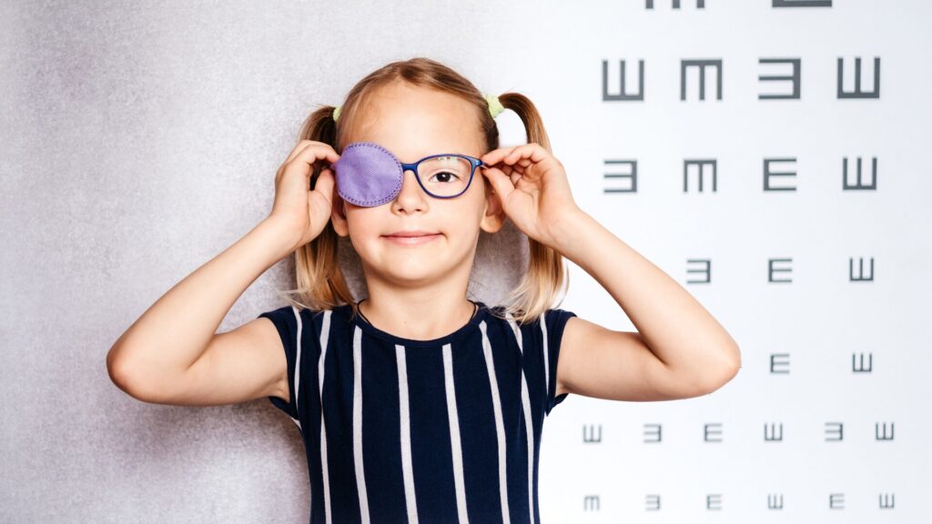 Bambino trattato con occlusione per ambliopia dal Dott. Luca Zanolini